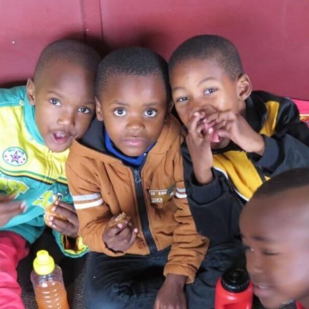 Sozialarbeit-mit-Kindern-südafrika-freiwilligenarbeit