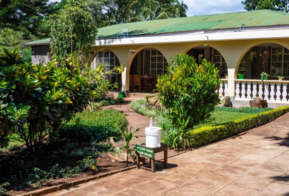 Camping & Unterkünfte in Tansania & Sansibar