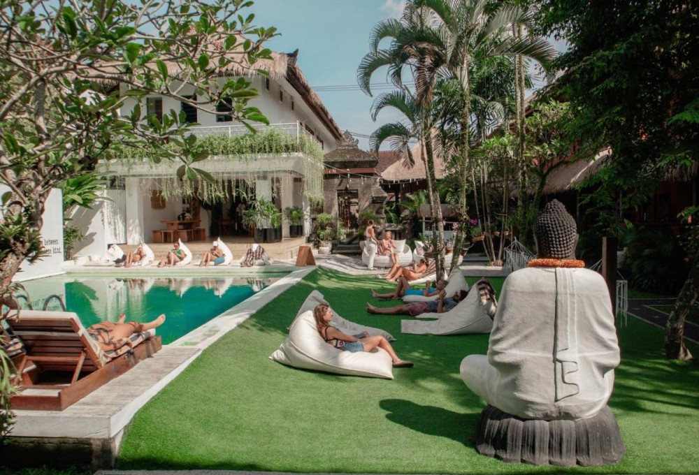 Diverse Unterkünfte auf Bali & weiteren Inseln