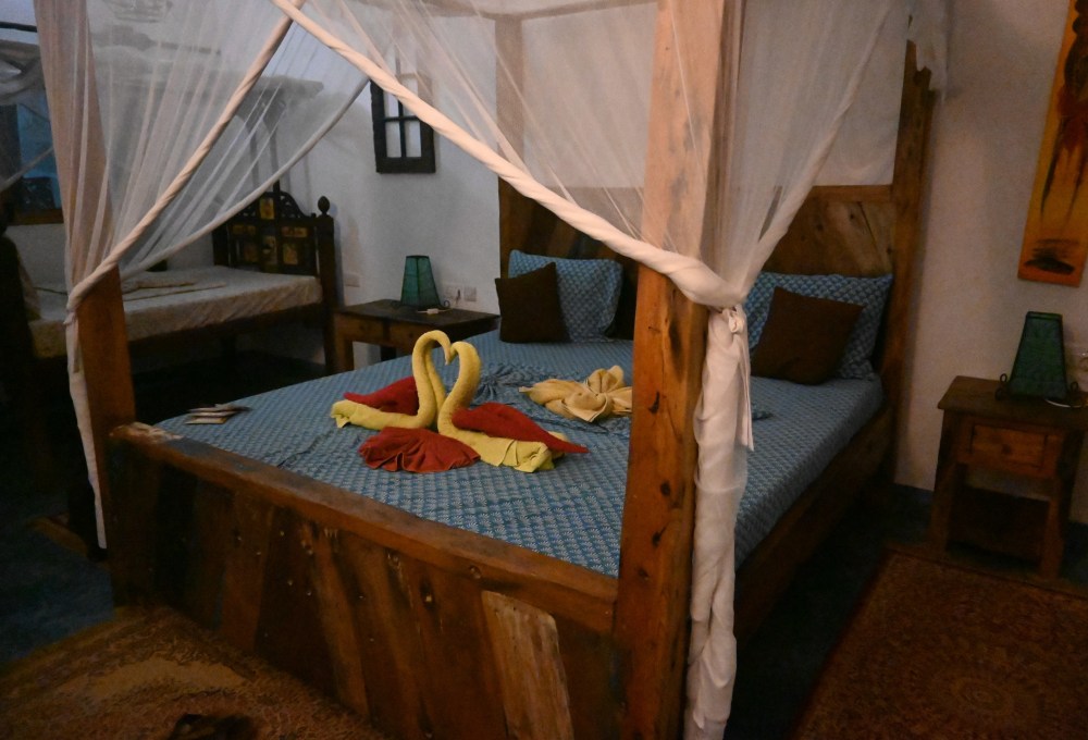 Camping & Unterkünfte in Tansania & Sansibar