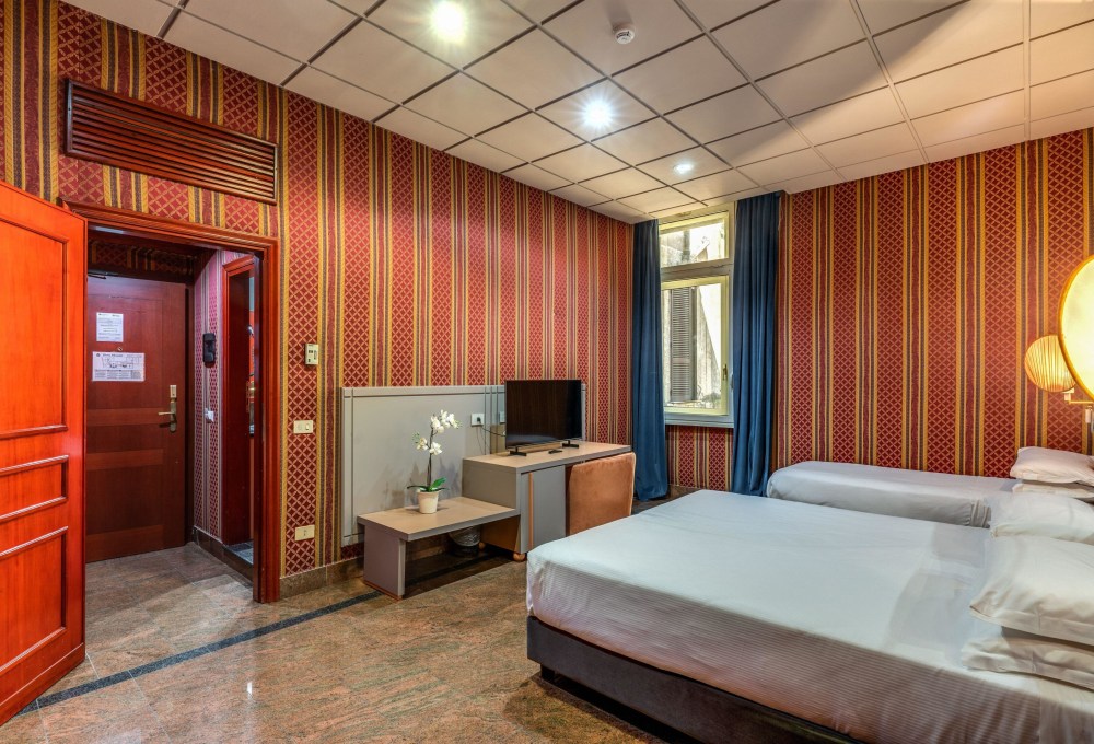 Diverse Unterkünfte in Italien, Frankreich & Spanien