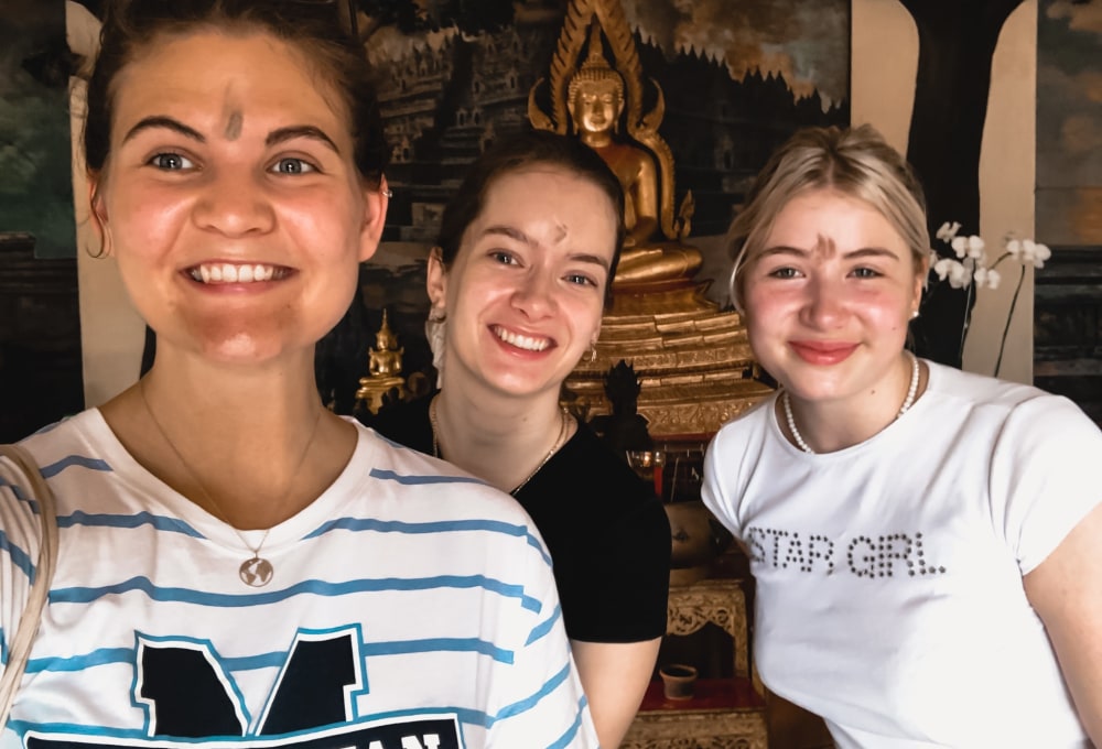 Woche 1 - Welcome to Lovina, deine Einführungswoche von Montag bis Freitag