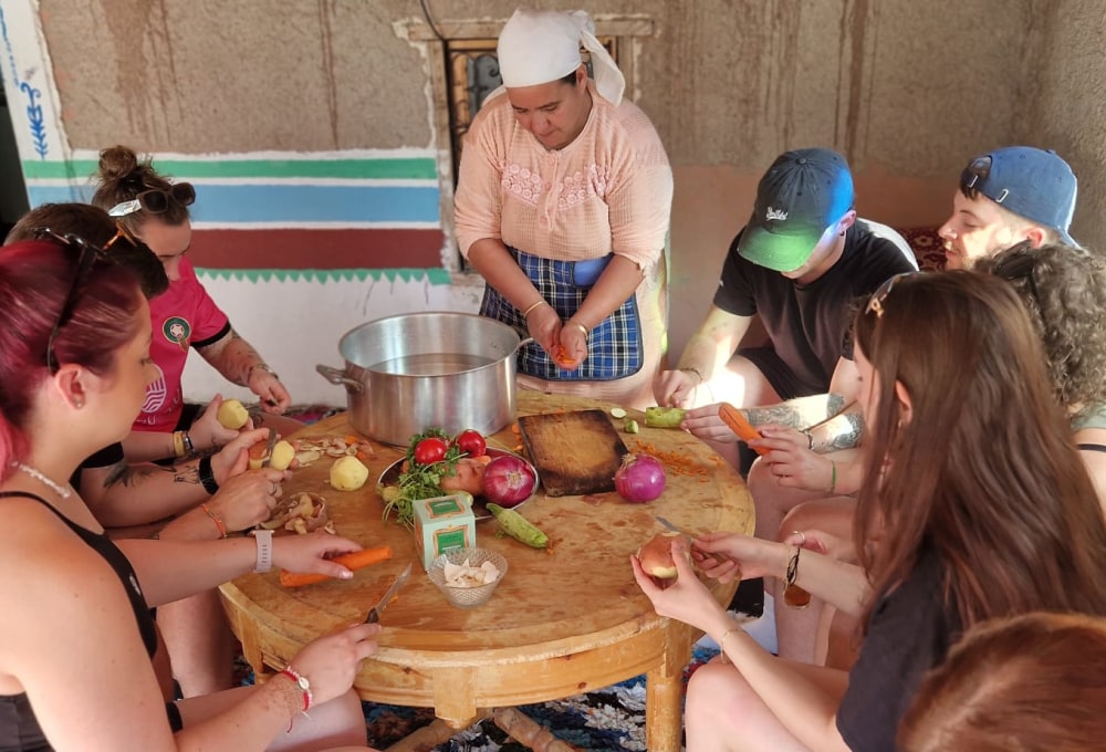 Tag 8: Wanderung & lokaler Kochkurs