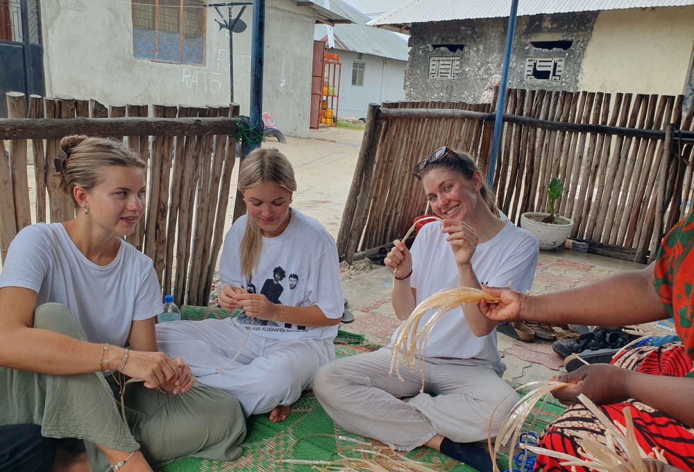 Ab Montag - Dein Women Empowerment Projekt an der Südküste