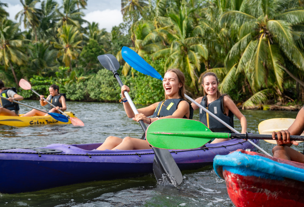 Tag 3: Kajaking, Meeresschildkröten & Kultur