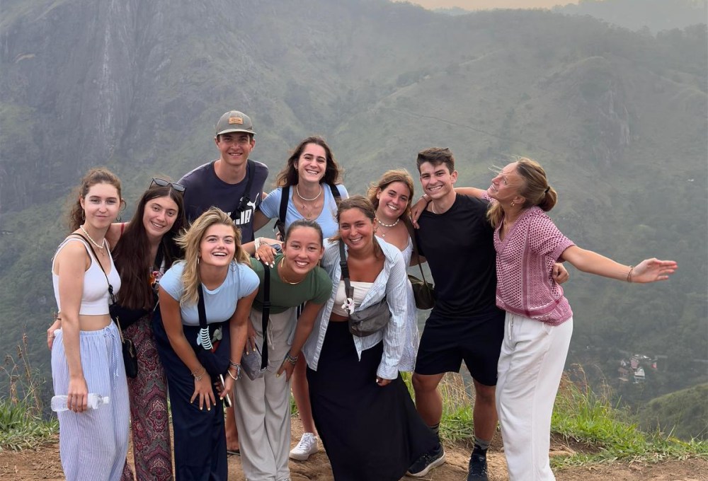 Surf & Rail Sri Lanka