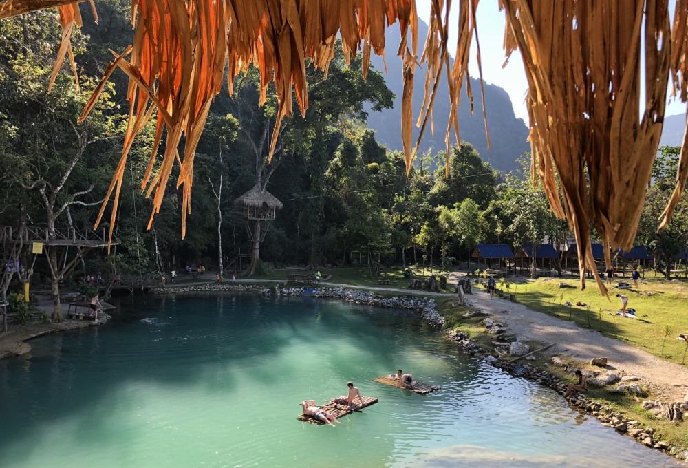 Tag 10+11: Vang Vieng, Laos