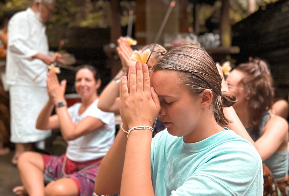 Tag 4: Balinesische Segnungszeremonie
