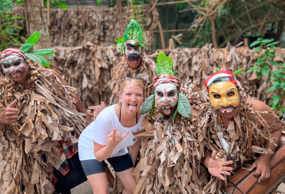 Tag 3: Thema Selbstpräsentation & Balinesisches Schlamm-Erlebnis