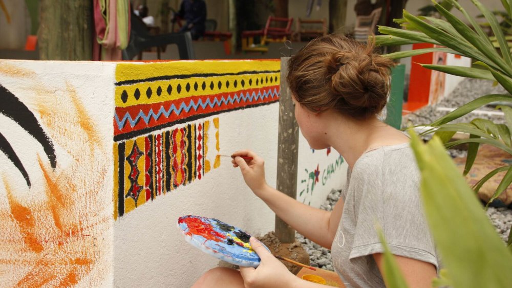 Building, Freiwilligenarbeit