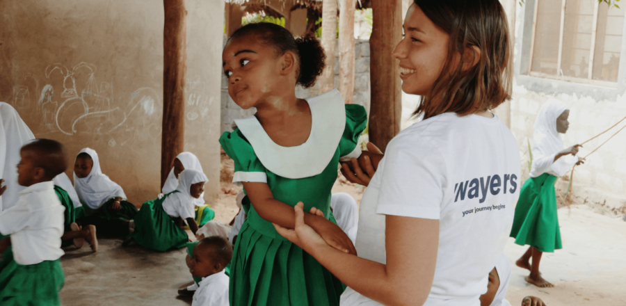Sozialarbeit-mit-Kindern, wayers-Shirt, Freiwilligenarbeit, Sansibar