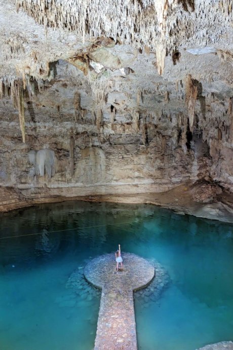 Cenote-Mexiko-Valladolid-cenote-suytum