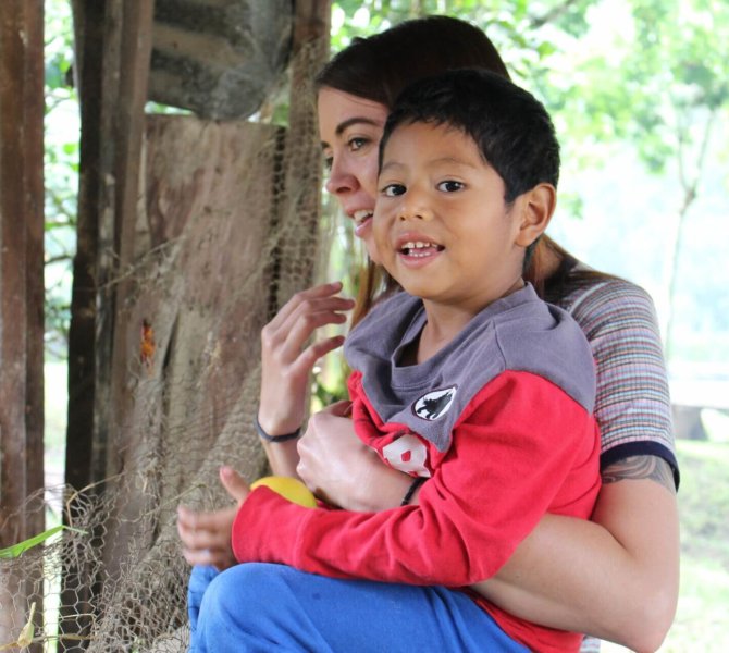 Sozialarbeit-mit-Kindern, Freiwilligenarbeit, Kinder, Peru