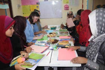 Sozialarbeit, Women-Empowerment, Unterrichten, Sri-Lanka