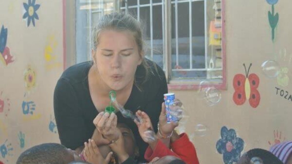 suedafrika-freiwilligenarbeit-sozialarbeit-nina-001-klein