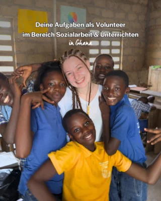 Du hast Lust dich als Volunteer im Bereich Social Care & Unterrichten in Ghana stark zu machen? 🇬🇭 

Im Projekt hilfst du bei der Vorbereitung vom Unterricht & der Lernmaterialien. Dazu kommen natürlich auch die Hausaufgaben, Lernspiele und verschiedene Übungen für die Kinder.

Das Bildungssystem in Ghana unterscheidet sich stark vom europäischen, also wenn du Lust auf neue Eindrücke & Erfahrungen in einer neuen Kultur hast, worauf wartest du dann noch? 🙌🏼
•
•
•
•
•
•
#wayers #ghana #volunteer #volunteerghana #volunteerwork #volunteerabroad #ghanavolunteer #socialcare #freiwilligenarbeit