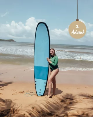 ✨Adventsgewinnspiel✨

Zum 3. Advent verlosen wir eine nachhaltige Trinkflasche und ein Notizbuch, ein Lonely Planet Gutschein & ein wayers T-Shirt🎅🏼

👉🏼 Um die Adventszeit zu feiern, verlosen wir an jedem Advent-Sonntag etwas, um euch die Weihnachtszeit etwas zu verschönern 🥳

So nimmst du teil:
1. Like den Post
2. Folge @wayers.official & teile den Beitrag mit 2 Freunden
3. Markiere jemanden in den Kommentaren👇🏼

Wir wünschen dir viel Glück✨

Das Gewinnspiel steht in keiner Verbindung zu Instagram und Facebook. Der Gewinner*in wird am 15.12.2025 ausgelost und in den Kommentaren bekanntgegeben.
•
•
•
•
•
#gewinnspiel #giveaway #weihnachten #advent #freiwilligenarbeit #gapyear #christmasgiveaway #reisen #travel #volunteersbroad