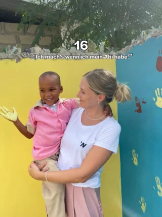 Und irgendwann ist man einfach 80 und bereut, dass man immer auf den „perfekten“ Zeitpunkt gewartet hat - obwohl‘s den gar nicht gibt 👀 wer erwischt sich selbst schon mal dabei, Reisen und Erlebnisse zu viel aufzuschieben und weshalb? 👇🏼

#sprüche #sprüchezumnachdenken #sprücheundzitate